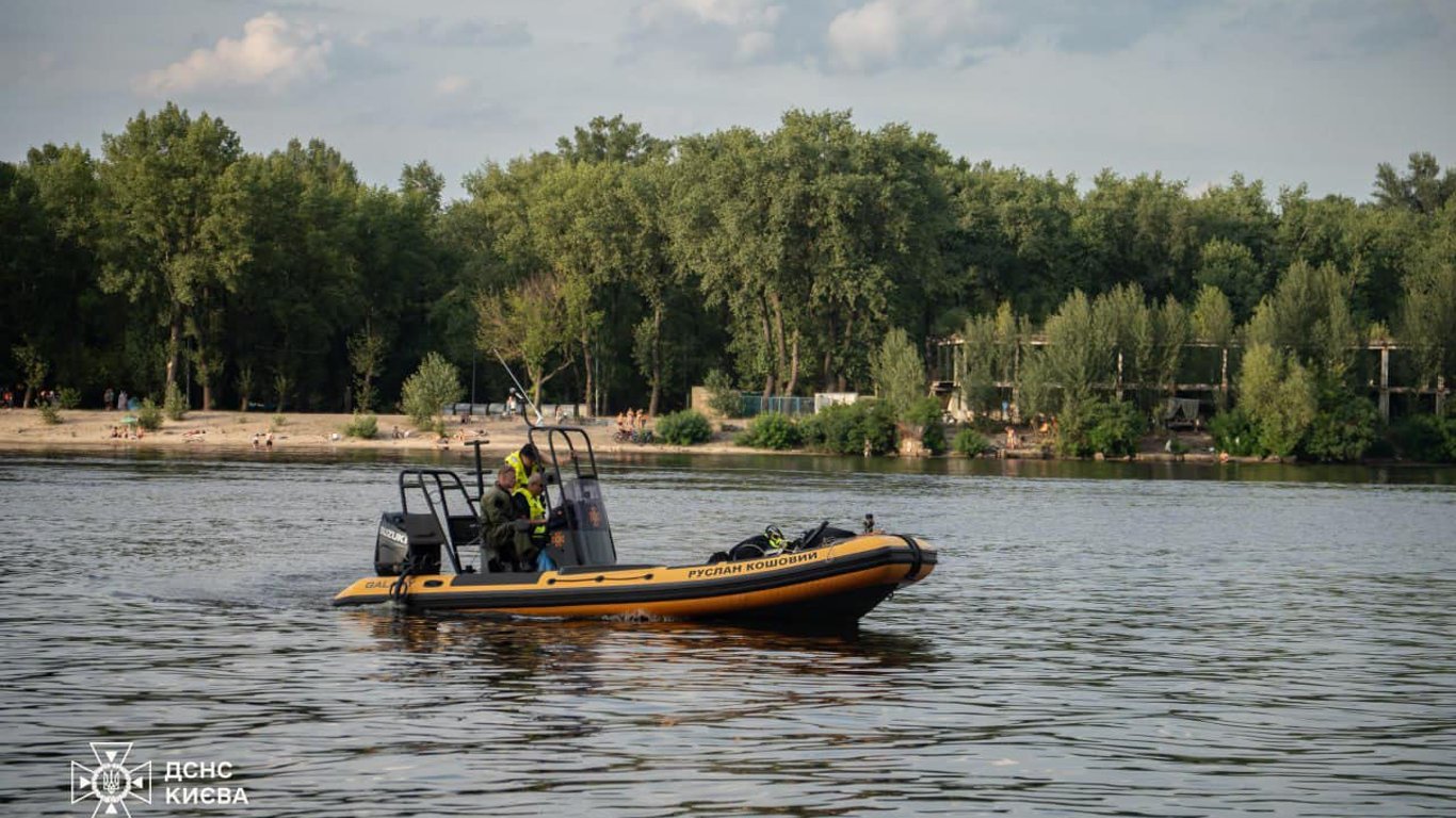 ДСНС завершили пошуки людини, яка впала в річку внаслідок обриву троса на канатній дорозі