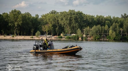 У Києві завершили пошуки людини, що впала в річку внаслідок обриву троса — хлопця не знайшли - 285x160