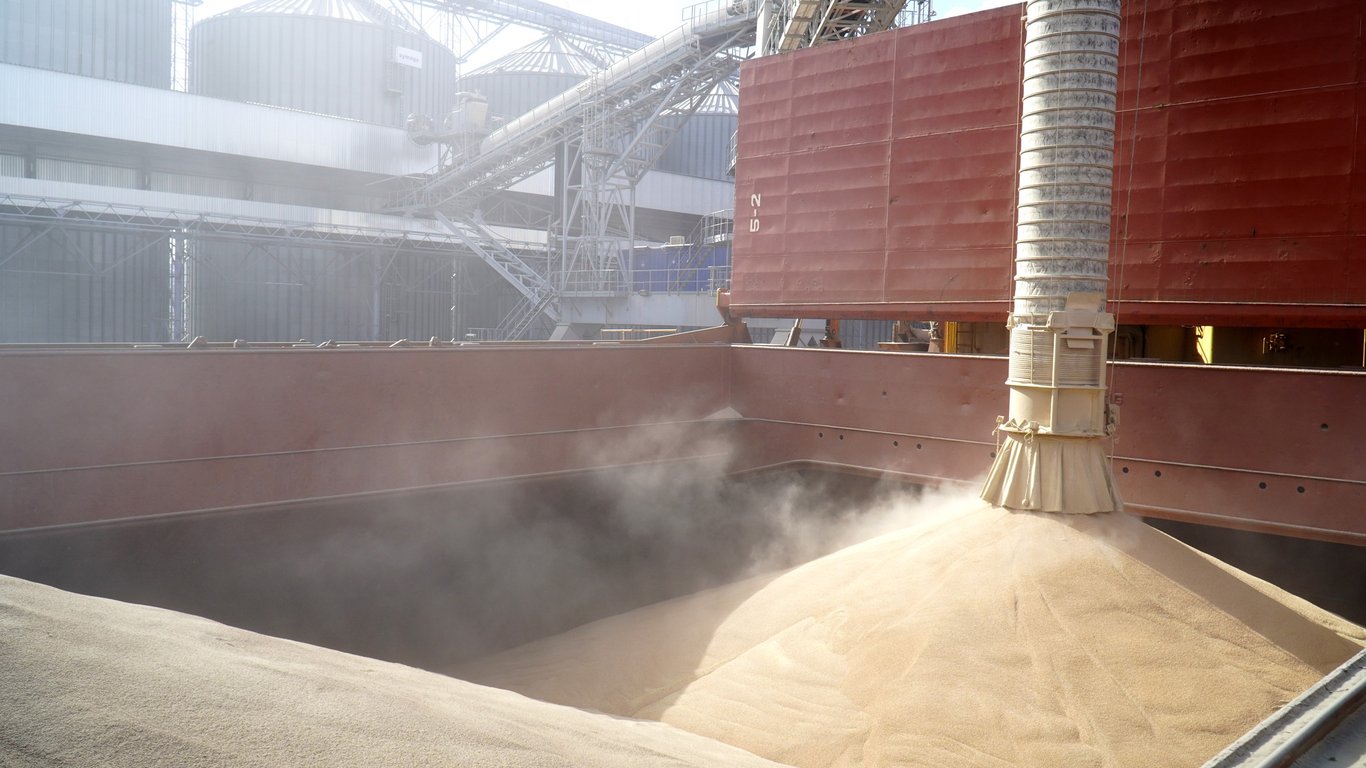 Зернова ініціатива: за тиждень експортували півмільйони тонн зерна