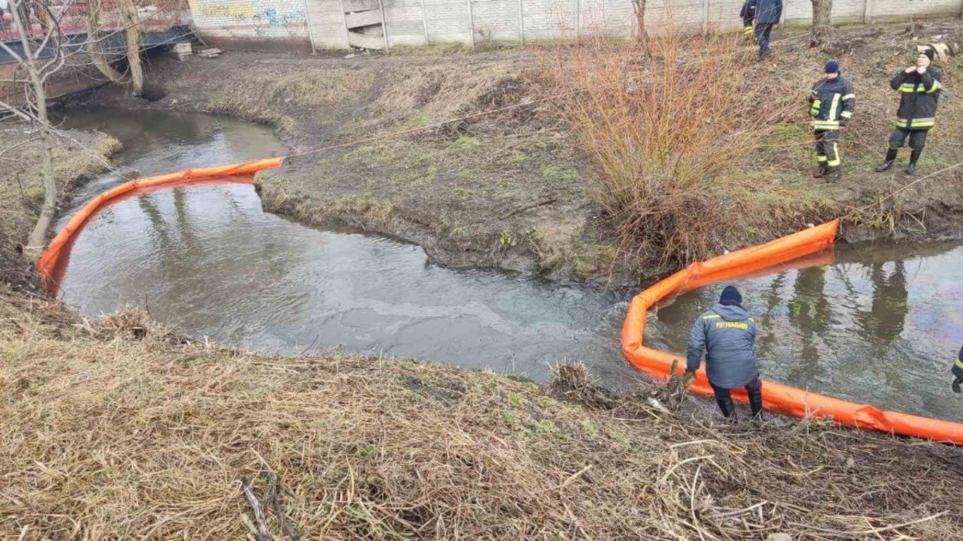 Концентрація нафтопродуктів у річках Харкова — яка наразі ситуація