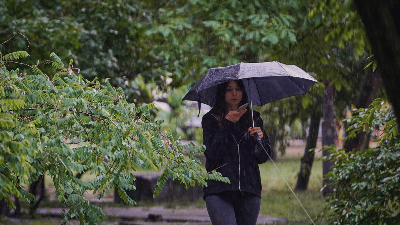 Дожди в Украине 15 июня – где будут ливни