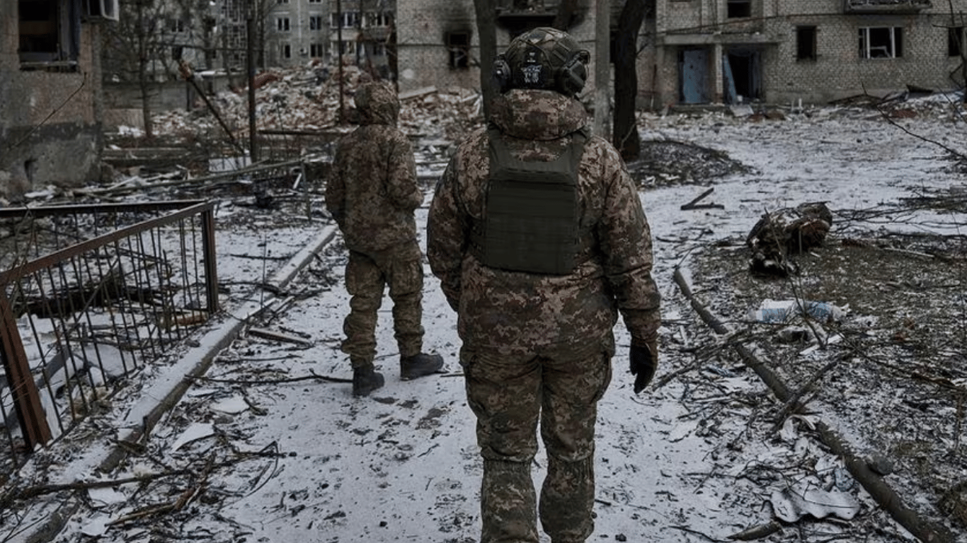 Росіяни намагаються оточити Авдіївку — найближчі дні будуть вирішальними