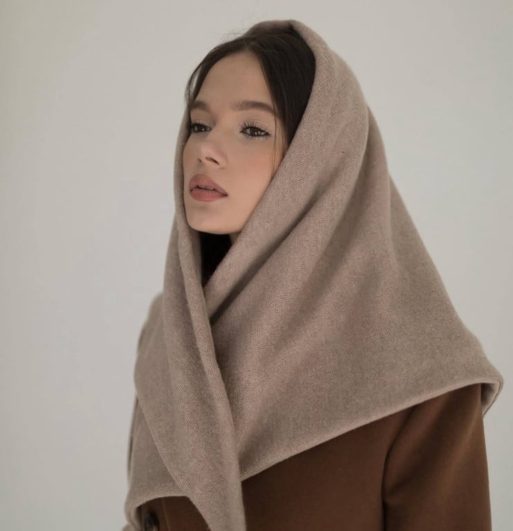 Хустки актуальні не тільки влітку