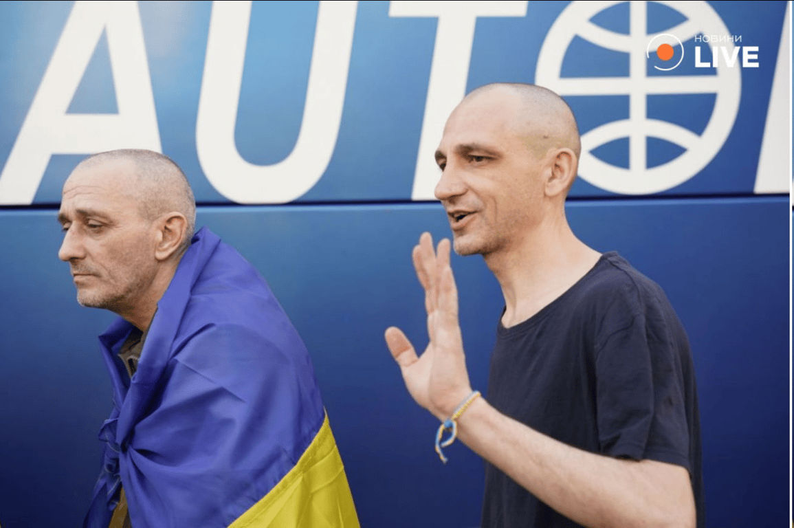 How Ukrainians met heroes from Russian captivity - photos - photo 6