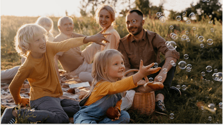 Підтримка родин з дітьми — кому можуть скасувати виплати у 2025 - 285x160