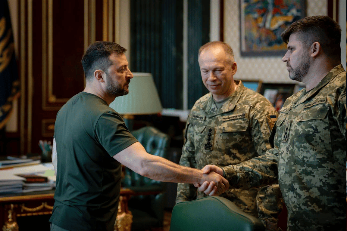 Зеленський провів нараду з військовими — про що говорили - фото 4