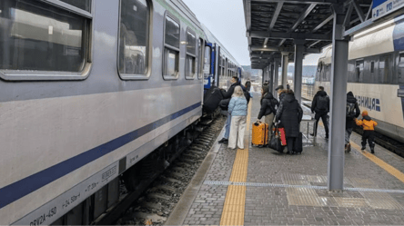 Чистота та багато простору — який вигляд має новий плацкарт УЗ - 290x160