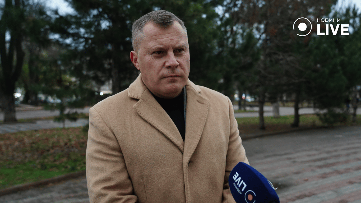 Адвокат про втрату військового квитка. Фото: Новини.LIVE/ Юлія Браславська