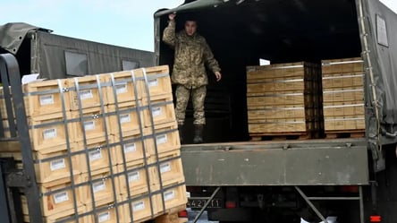 НАТО хоче взяти на себе координацію поставок зброї для України — яка причина - 285x160