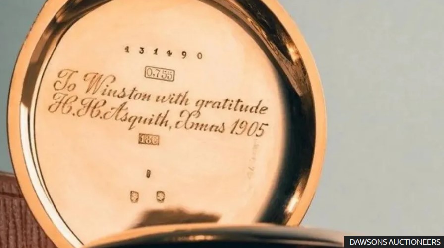 Золотий годинник Вінстона Черчилля продали на аукціоні за космічну суму - фото 1