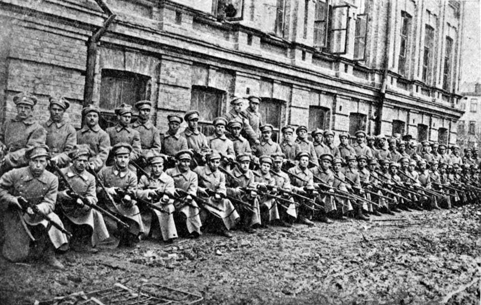 Сотня січових стрільців під час військового вишколу