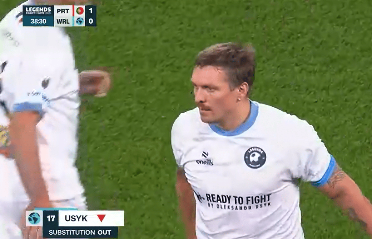 Александр Усик