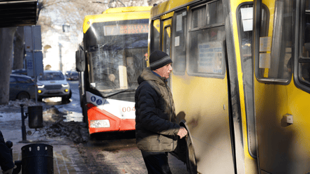 За який транспорт платитимуть пенсіонери в Україні у квітні - 285x160