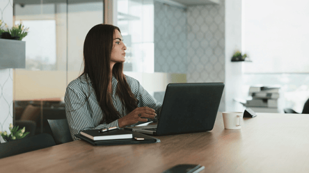 Top 5 jobs AI will never replace — ideal for introverts - 285x160