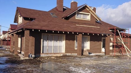 Строительство на чужом участке в Украине: 3 случая, когда разрешает закон - 285x160