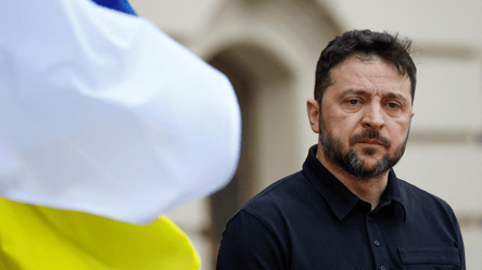 Зеленский раскрыл, какая страна помогает РФ обходить рубежи ПВО - 285x160