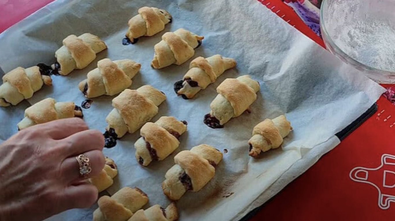 рогалики, які ніколи не черствіють рецепт