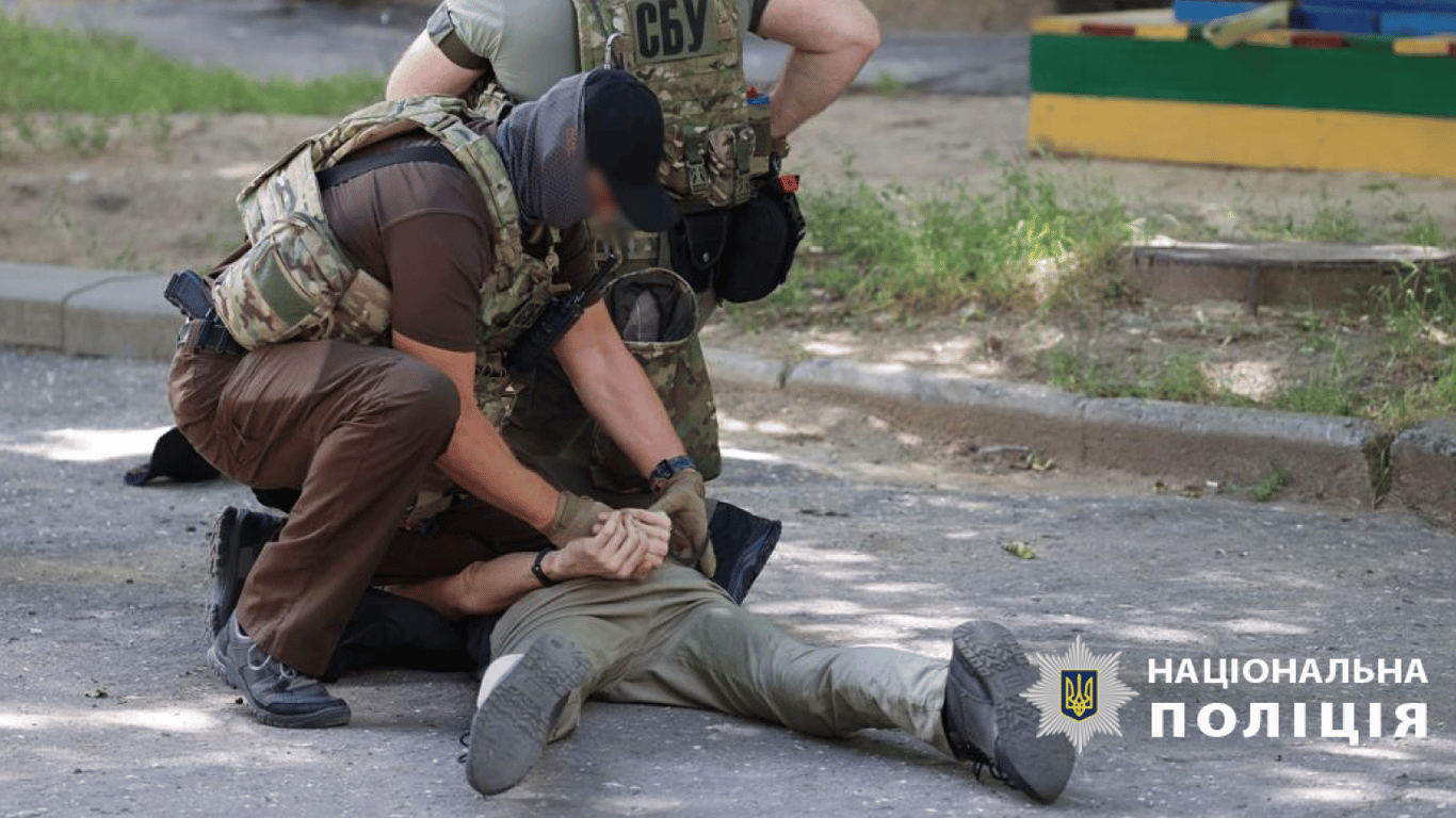 Торговал боеприпасами в Одессе: полиция разоблачила черного оружейника