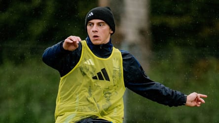 Миколенко зізнався, що не згодний майже з усіма Левами матчу - 285x160