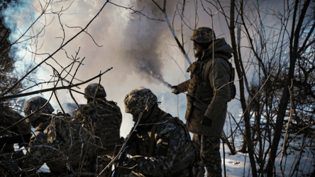 Чи можна підписати контракт із ЗСУ, перебуваючи за кордоном - 285x160