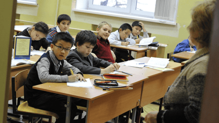 Кремль готовится тотально следить за детьми мигрантов - 285x160