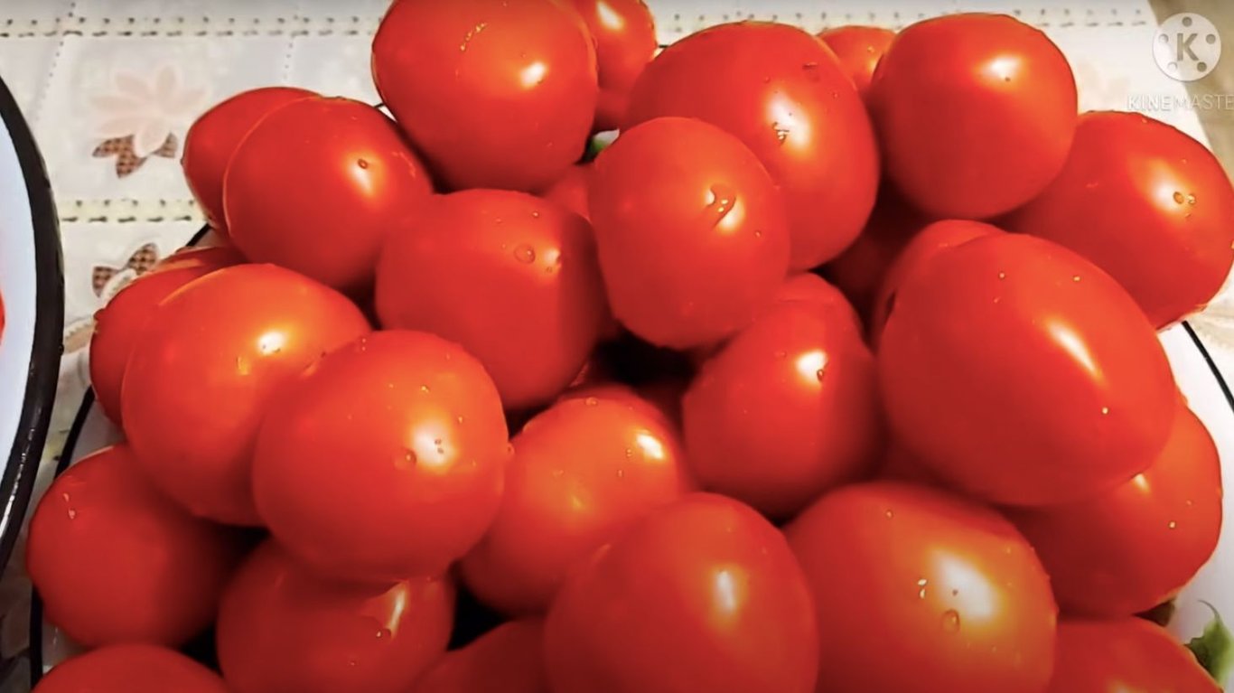 томатний сік на зиму 