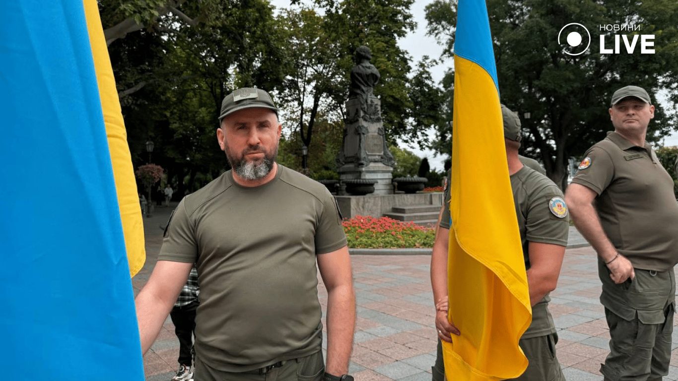 Одеса відзначила День прапора урочистим підняттям стяга — фото - фото 8