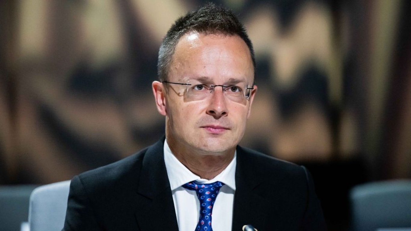 Глава МИД Венгрии получал смертельные угрозы из-за запланированного визита в Украину