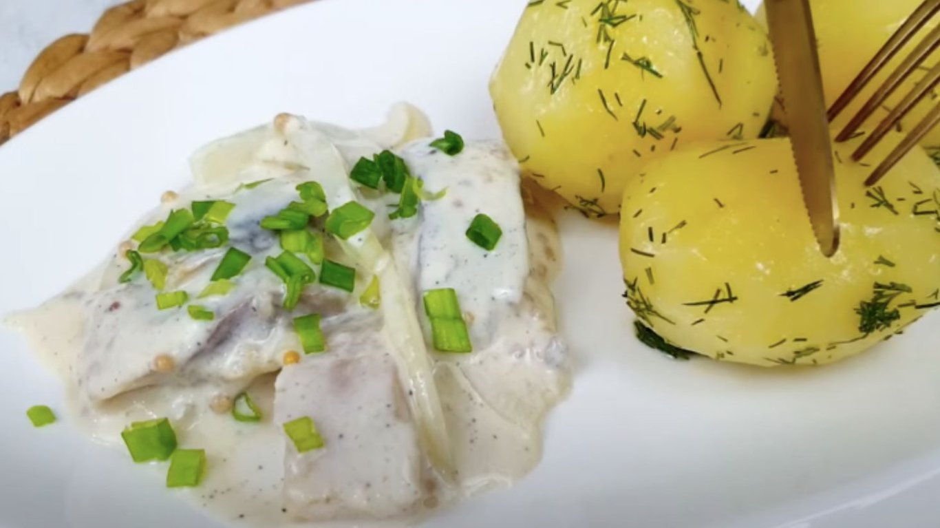 простий рецепт, як приготувати оселедець в кефірі