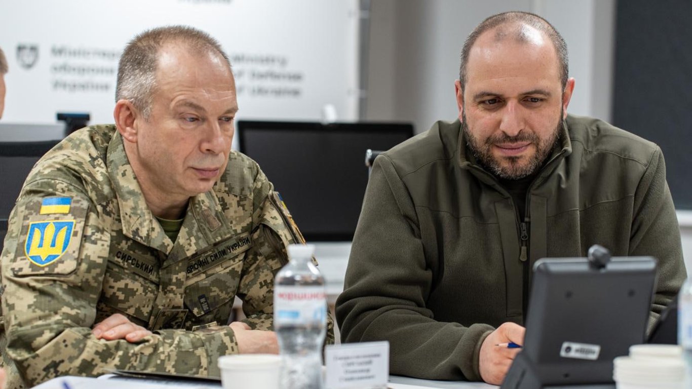 Умєров та Сирський провели розмову з офіцерами країн НАТО — що обговорювали