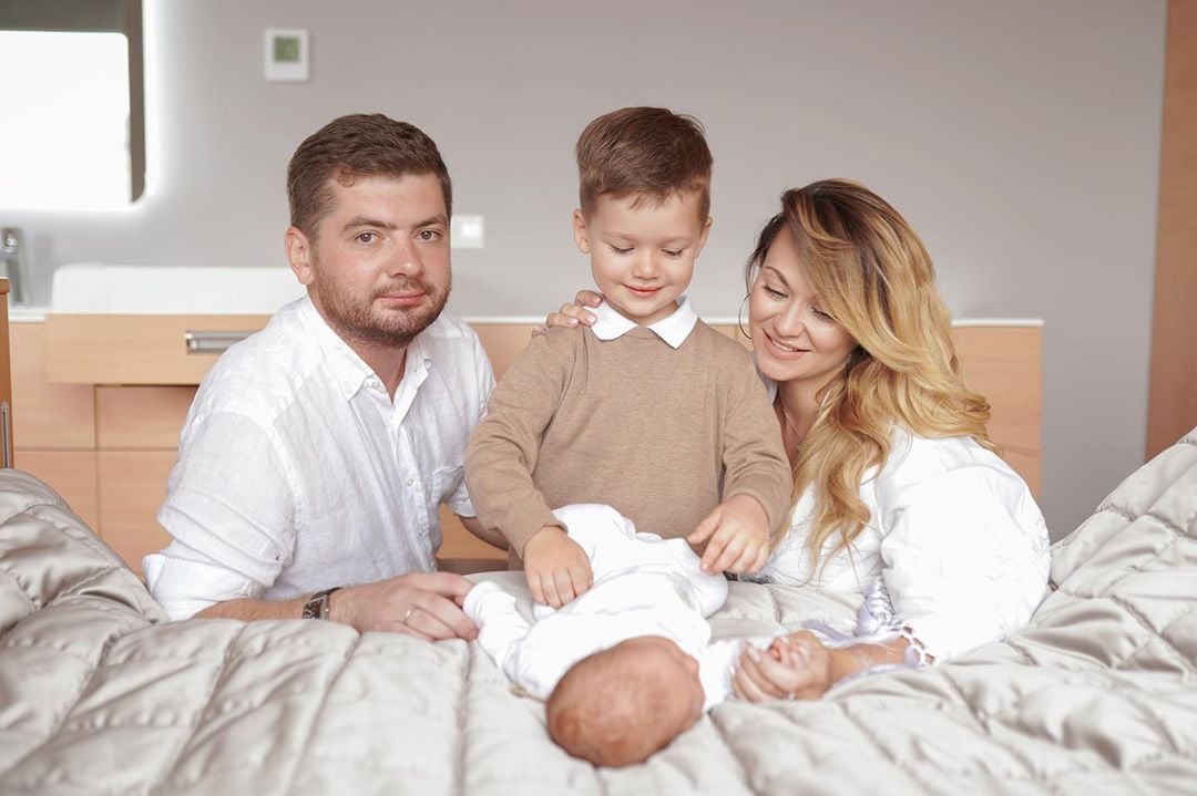 Анна Саливанчук со своей семьей