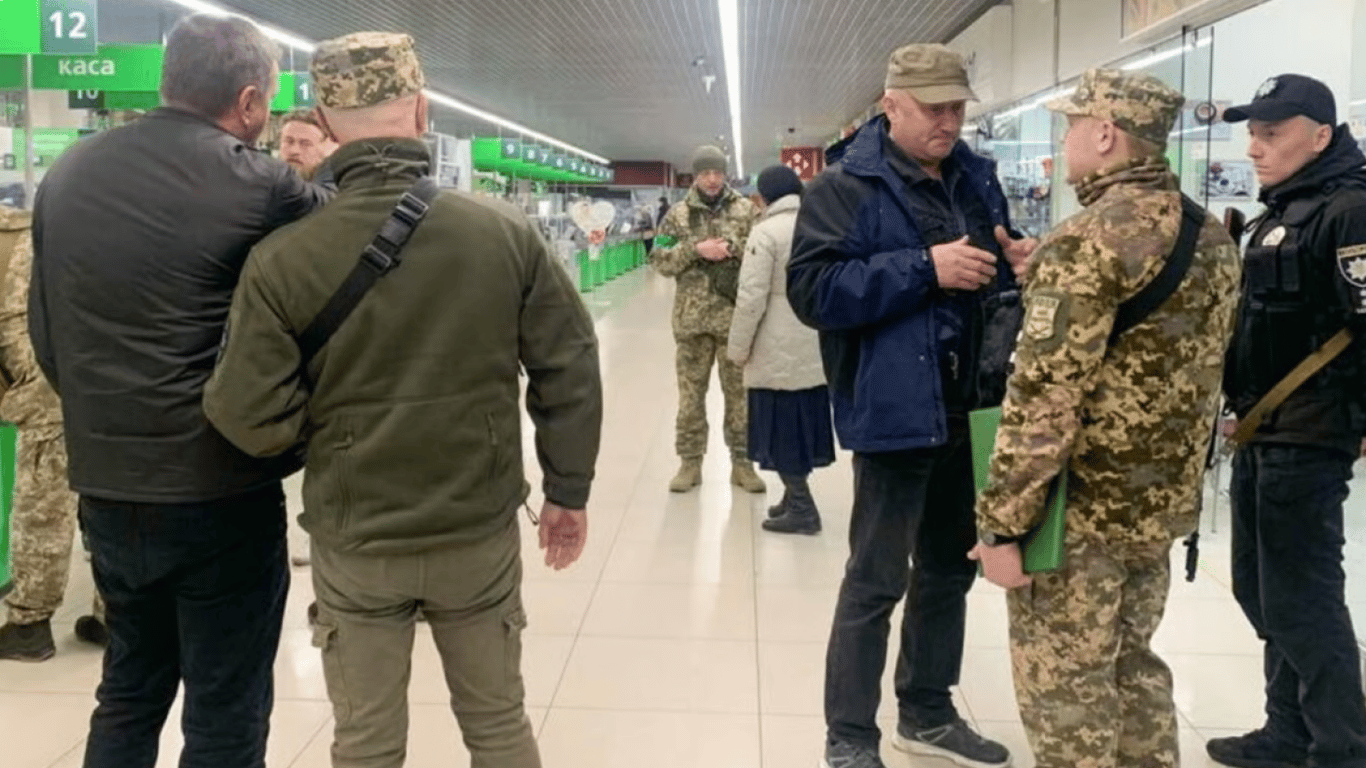 На Одещині судили жінку за злив локацій ТЦК у Viber