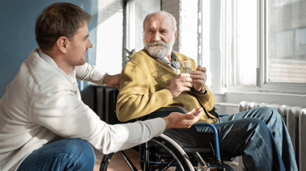 Какие лица с инвалидностью и их родственники не подлежат мобилизации — полный перечень - 285x160