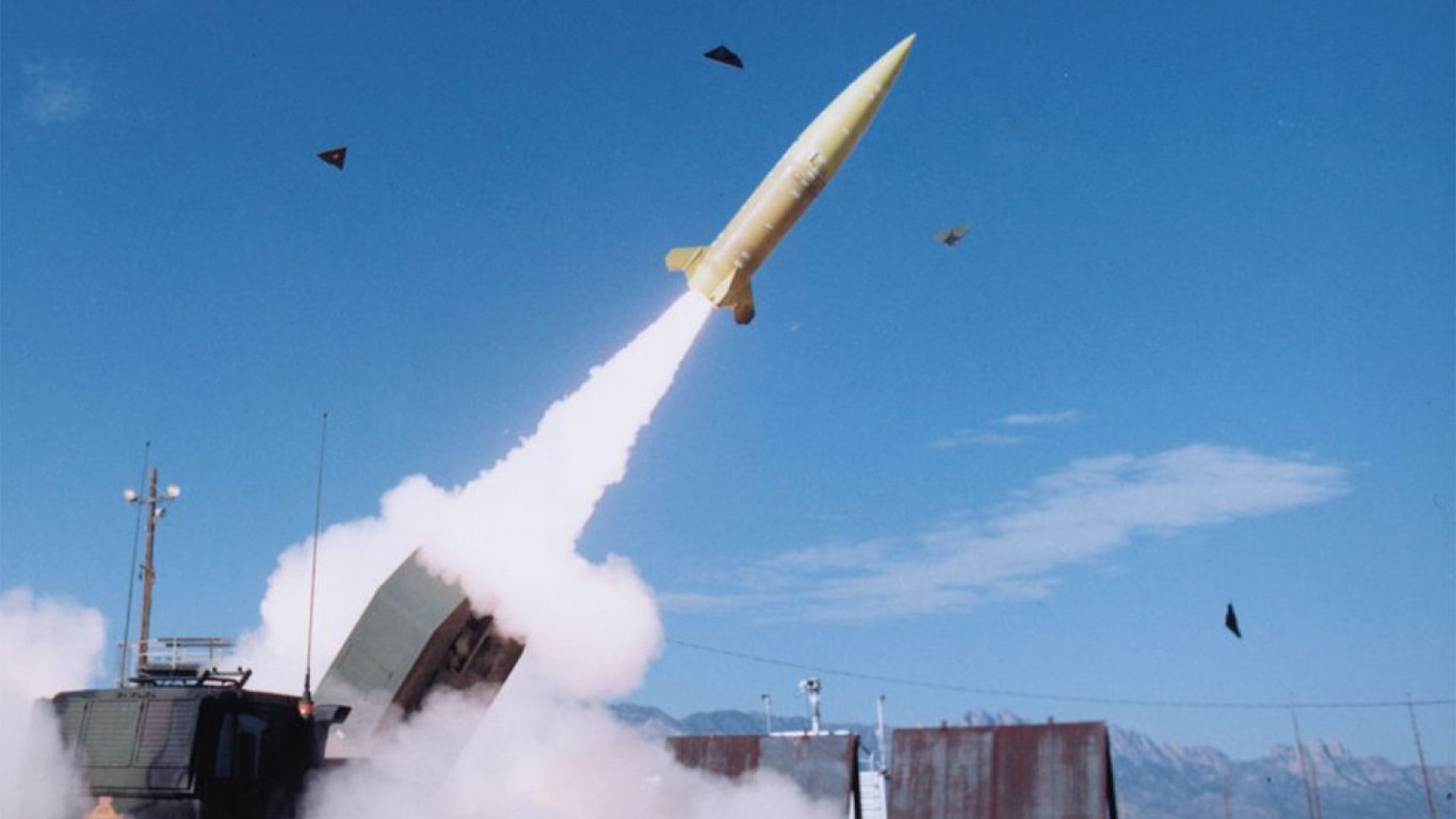 Зачем Украине нужны ракеты ATACMS: объяснение эксперта