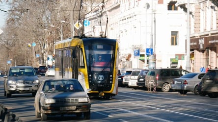 Одесские трамваи и троллейбусы запустят с 1-го апреля - 285x160