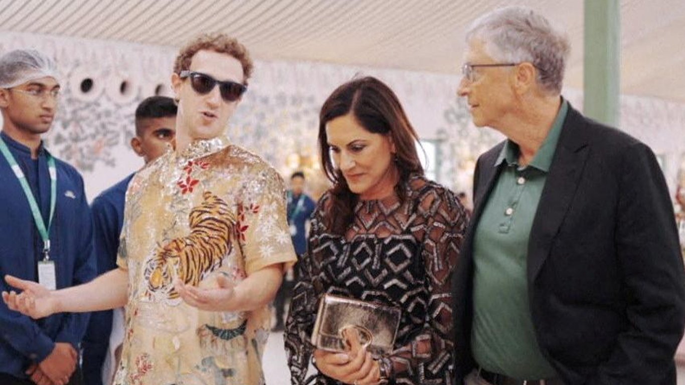 Такими їх ще не бачили — Білл Гейтс та Цукерберг вразили вбранням на вечірці індійських мільярдерів