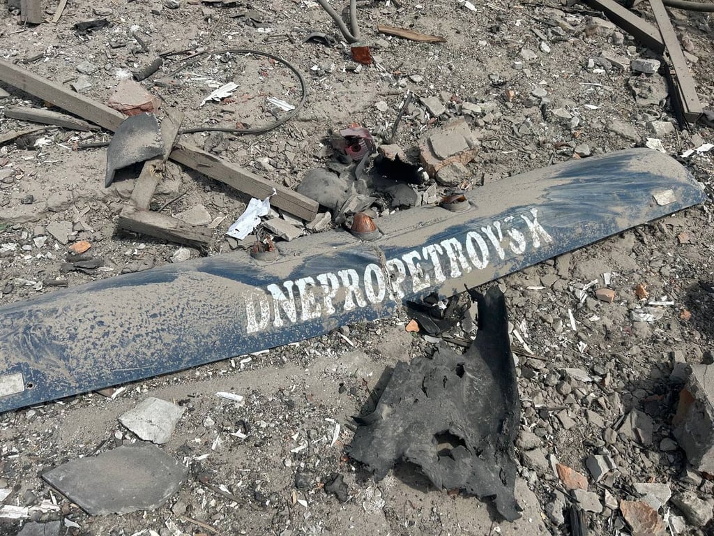 Разрушенный спортзал в Днепре