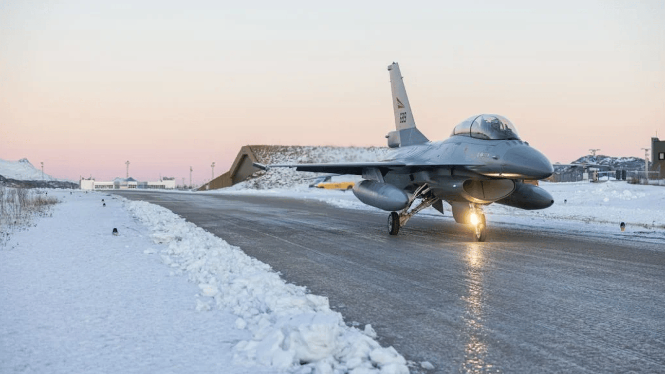 Винищувачі F-16 для України — де тренуватимуть пілотів