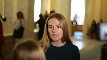 Скороход возмущена, что на нее надели электронный браслет - 290x160