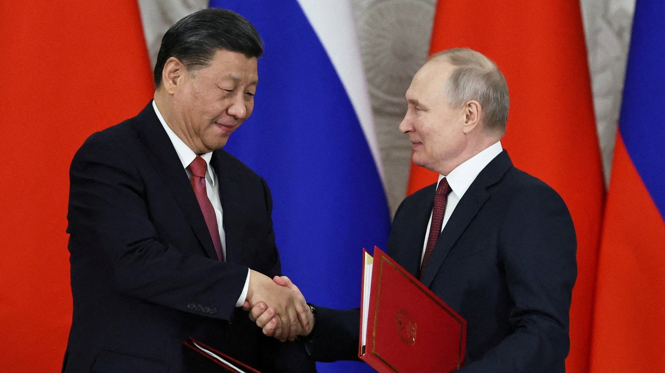 Китай, імовірно, погодився таємно постачати Росії зброю: подробиці від The Washington Post
