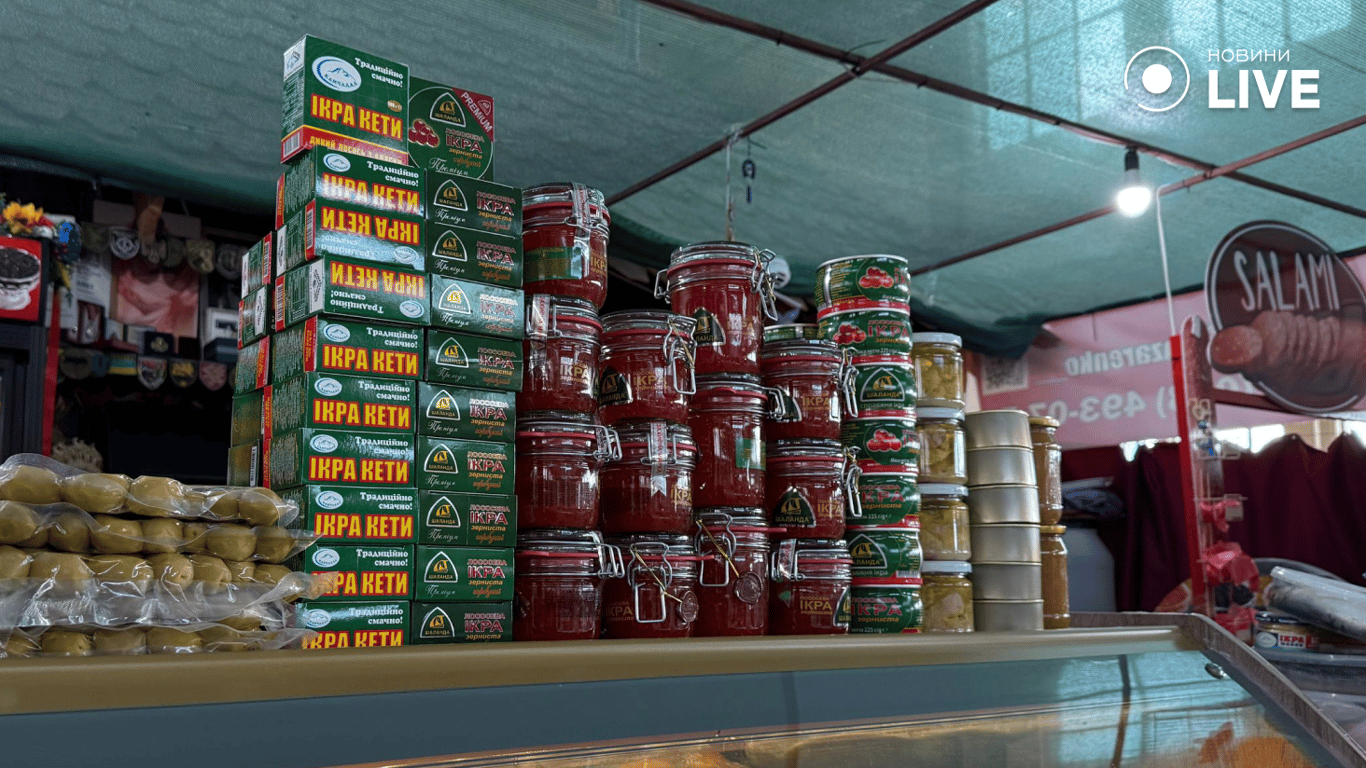 Скільки коштують продукти на Одеському Привозі перед святами - фото 10