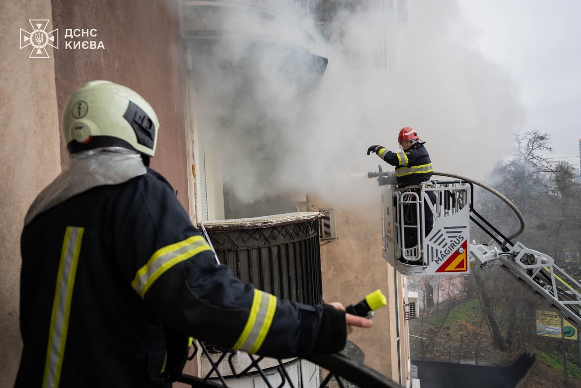 Вибух зарядної станції в Києві 20 листопада