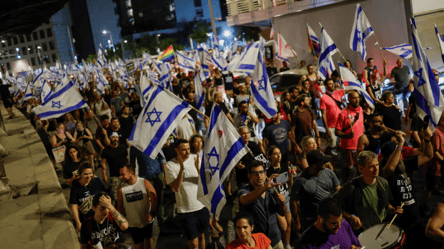 Напруга зростає: до протестів в Ізраїлі долучилася армія - 285x160