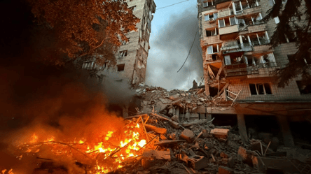 Зруйнований РФ будинок у Києві — що з червня вдалося відновити - 285x160