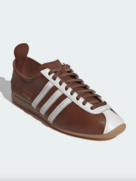 найпопулярніші кросівки 2025 року