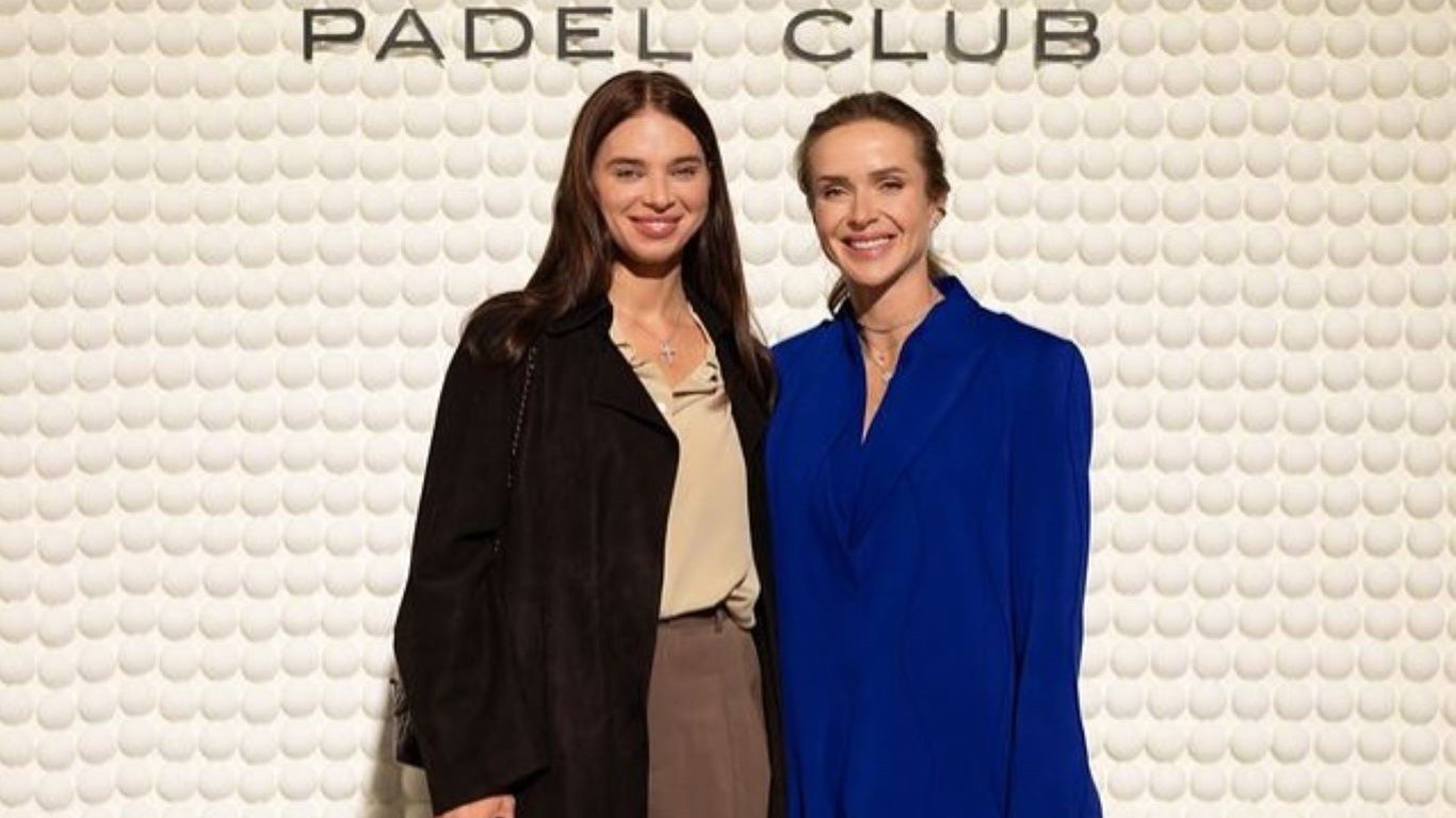 Світоліна відкрила падел-клуб у Києві та зібрала різноманітних зірок