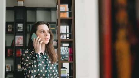 Рабочие звонки в выходные: в Украине готовят новый закон для работников - 285x160