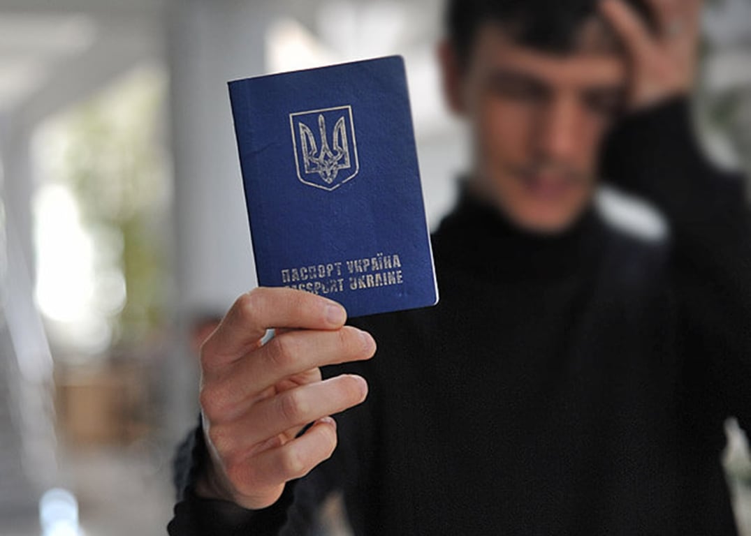 Мобілізація 2024 — як каратимуть чоловіків за кордоном, які не оновили дані до 16 липня