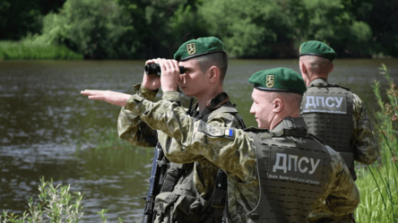 Прикордонники знайшли тіло потопельника у Дністрі - 285x160