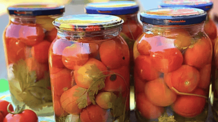 Маринованные помидоры на зиму "Господинька" — не рецепт, а золото - 285x160
